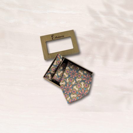 Ethmen 'Geometric Bloom' Tie and Pocket Square Set