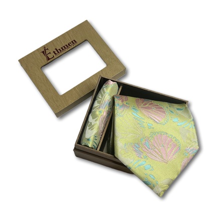 Ethmen Pastel Seashell Tie and Pocket Square Gift Set